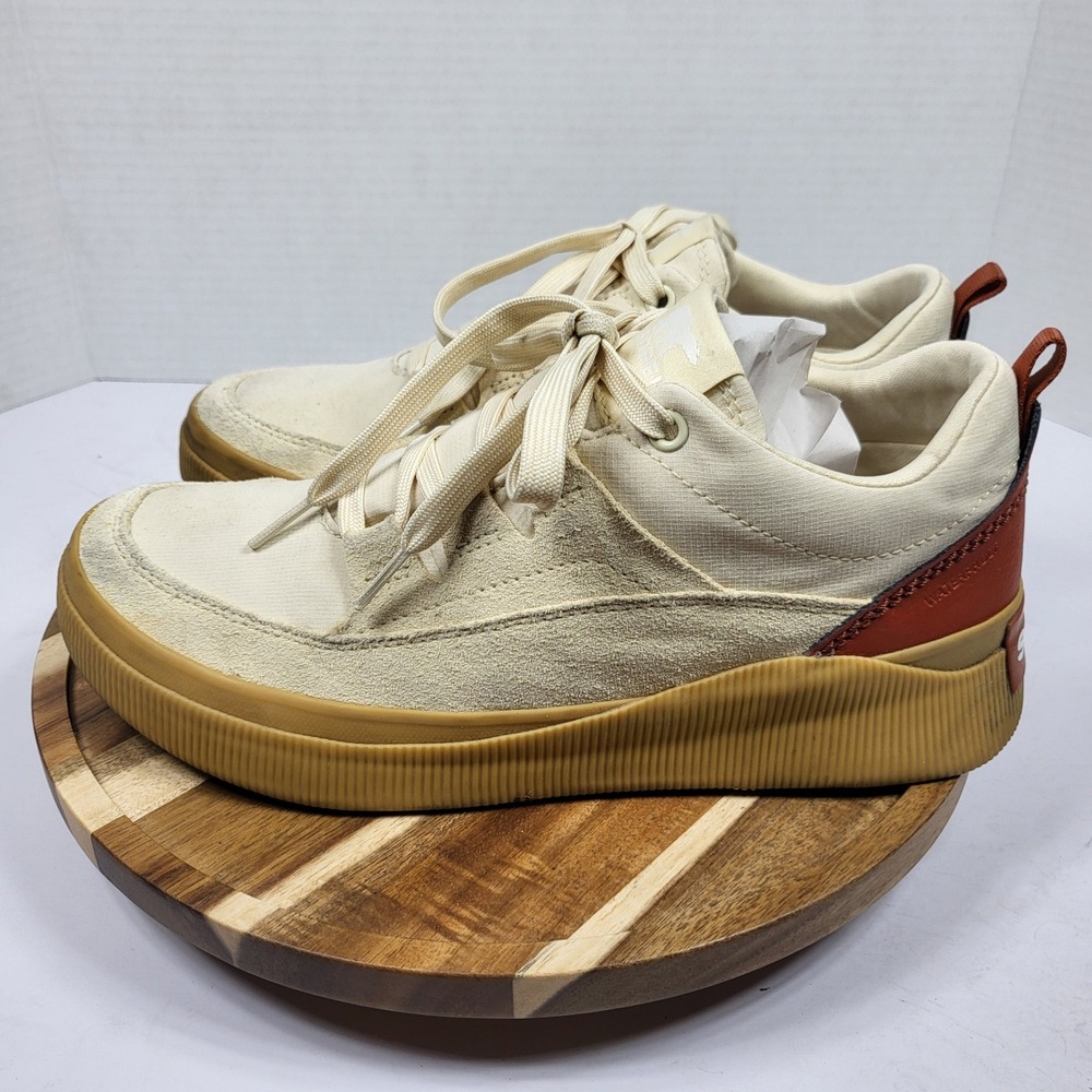 Sorel Out N About IV Low Women 9.5 Sea Salt Fawn Good Waterproof Sneakers